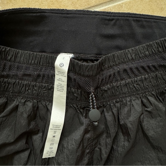 Lululemon Step Out High Rise Short - Picture 5 of 6